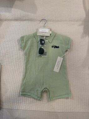 Chickpea Organic Cotton Green Baby Romper with Sunglasses Set